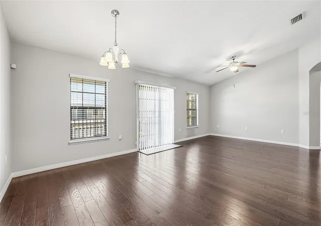5th image of 5723 Kingsletsound Pl, Lithia, FL 33547 | MLS# TB8452059