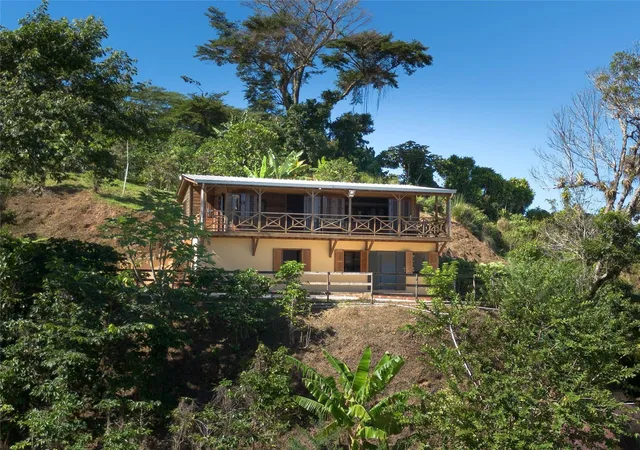 Photo 4 of House for sale at Sr 526 Bosque Tanama, Adjuntas, PR 00601 | MLS# PR9117667 | Listing updated on 2026-09-17