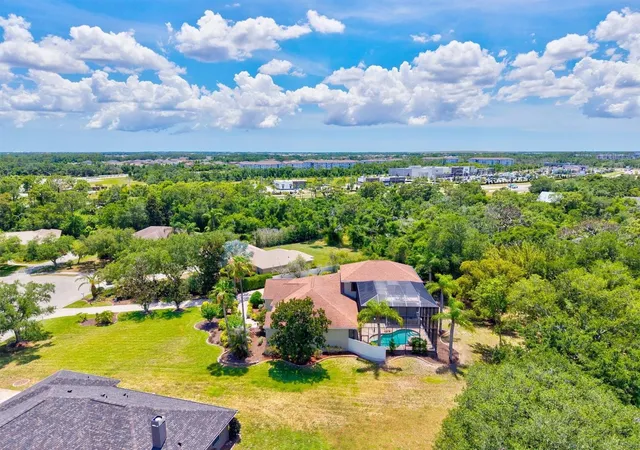 Photo 3 of Single family home for sale at 13609 18th Place E, Bradenton, FL 34212 | MLS# A4673572 | Listing updated on 2026-09-18
