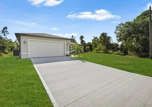 1st image of 5565 Lavender Ave, North Port, FL 34288 | MLS# A4673587