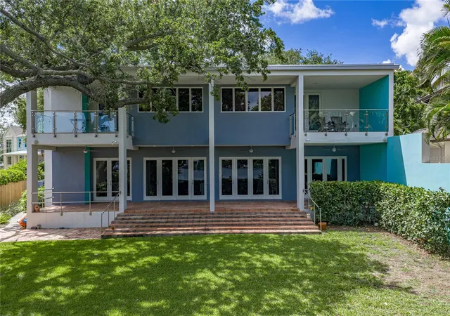 Photo 1 of Single family home for sale at 838 Monterey Blvd NE, Saint Petersburg, FL 33704 | MLS# TB8452164 | Listing updated on 2026-09-15