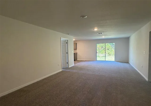Photo 3 of Single family home for sale at 904 Hudson Valley Dr, Kissimmee, FL 34759 | MLS# C7518445 | Listing updated on 2026-10-20
