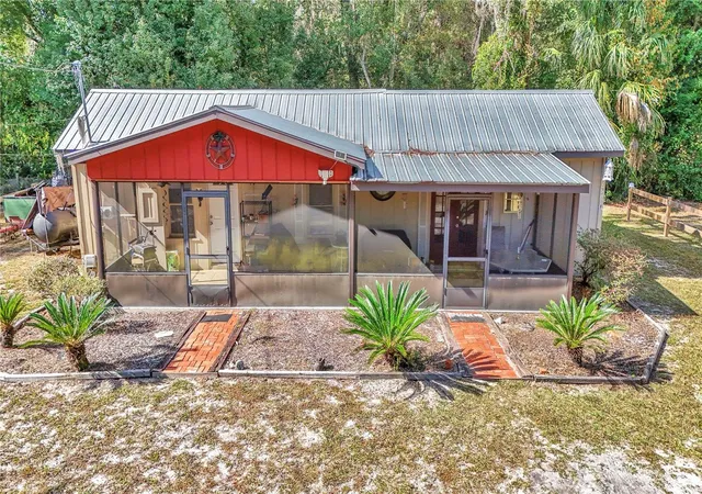 4th image of 20990 W Pennsylvania Ave, Dunnellon, FL 34431 | MLS# OM714343