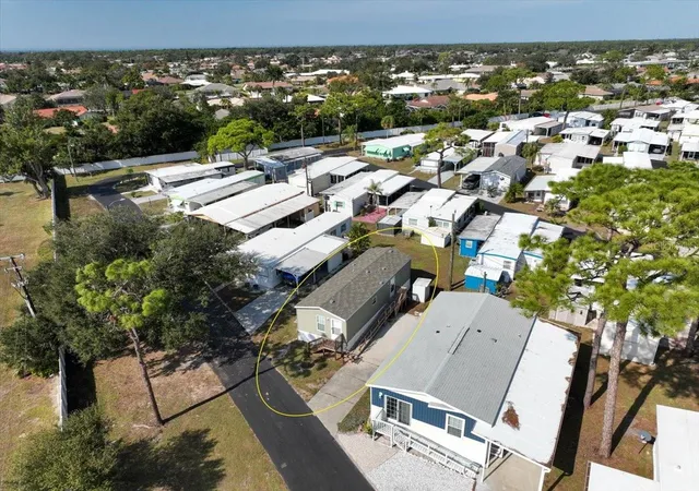Manufactured home for sale at 1800 Englewood Rd #166, ENGLEWOOD, FL 34223 | MLS# D6144990