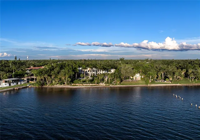 96th image of 3315 Bay Shore Rd, Sarasota, FL 34234 | MLS# A4673690