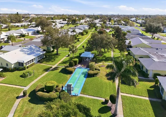 image of 6811 10Th Ave W, BRADENTON, FL 34209