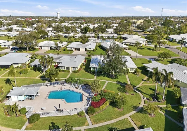 image of 6811 10Th Ave W, BRADENTON, FL 34209