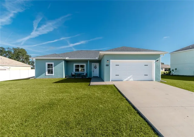 Photo 1 of Single family home for sale at 2839 Ne 43rd Road, Ocala, FL 34470 | MLS# OM714366 | Listing updated on 2026-06-09