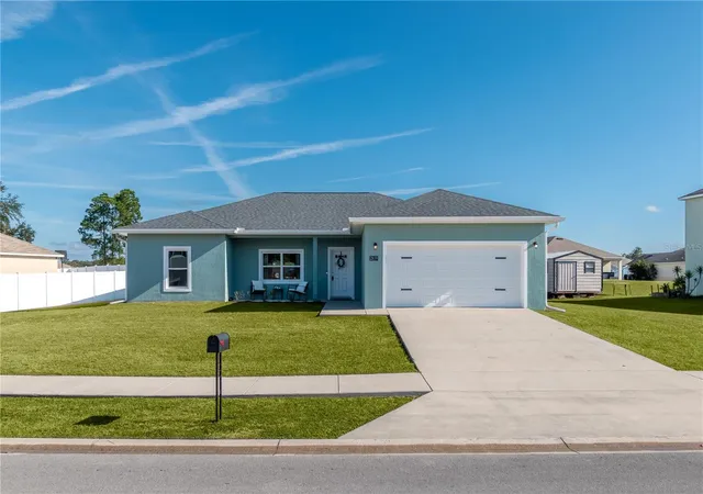 Photo 2 of Single family home for sale at 2839 Ne 43rd Road, Ocala, FL 34470 | MLS# OM714366 | Listing updated on 2026-06-09