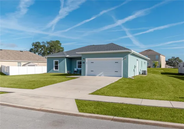 Photo 3 of Single family home for sale at 2839 Ne 43rd Road, Ocala, FL 34470 | MLS# OM714366 | Listing updated on 2026-06-09