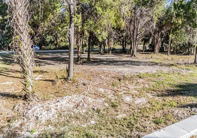 4th image of 3924 N Apalachee Pt, Crystal River, FL 34428 | MLS# TB8452448