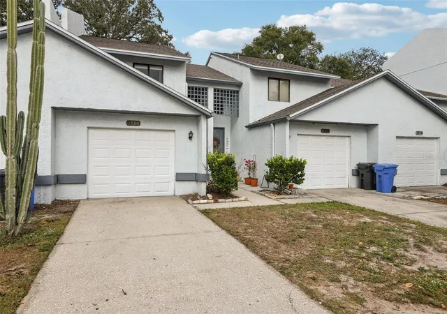 Photo 3 of Townhouse for sale at 1310 Mountain View Dr #105, Tampa, FL 33612 | MLS# TB8452495 | Listing updated on 2026-10-07