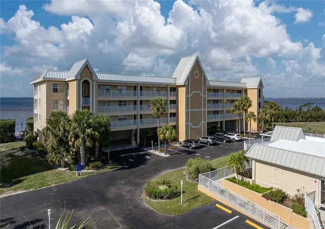 Photo 3 of Condo for sale at 101 N Marion Ct #221, Punta Gorda, FL 33950 | MLS# C7518511 | Listing updated on 2026-10-08
