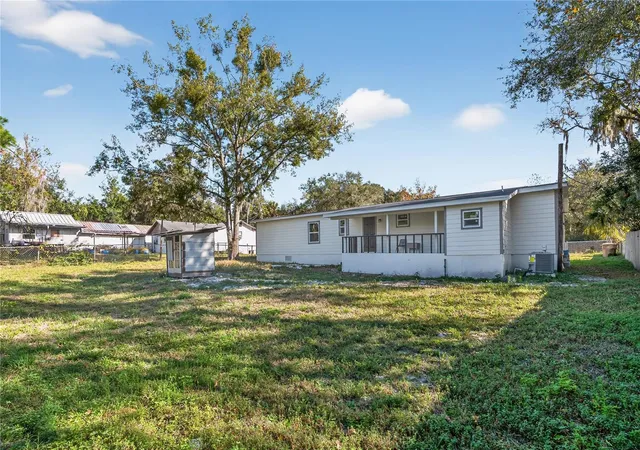 2nd image of 40415 Country Rd, Eustis, FL 32736 | MLS# O6364177