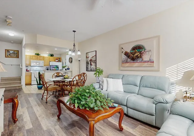 Photo 3 of Townhouse for sale at 4004 San Gallo Dr #104, Kissimmee, FL 34741 | MLS# S5139474 | Listing updated on 2026-07-13