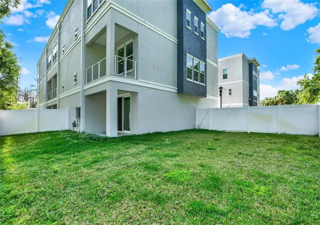 Photo 1 of Townhouse for sale at 3847 Seena Manor Ct, Tampa, FL 33618 | MLS# TB8452671 | Listing updated on 2026-10-04