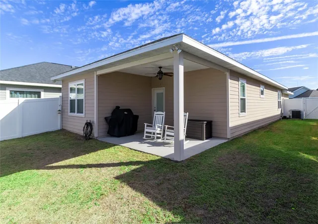 5th image of 1852 Sw 246Th Dr, Newberry, FL 32669 | MLS# GC535737