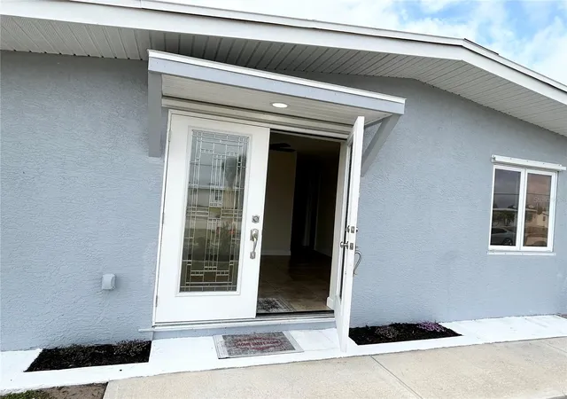 Photo 4 of Single family home for sale at 4127 Gardner Dr, Port Charlotte, FL 33952 | MLS# C7518562 | Listing updated on 2026-10-13