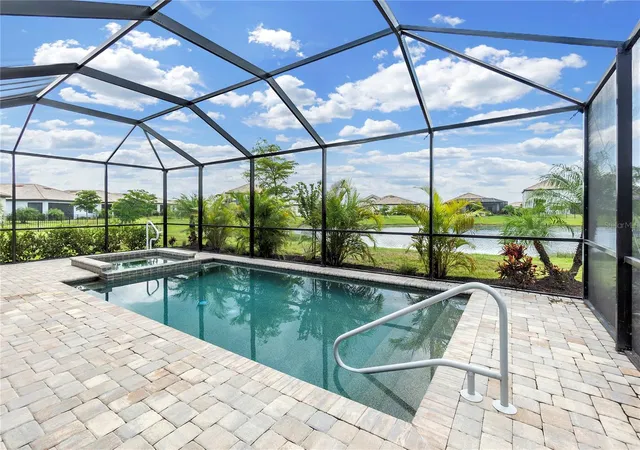 Homes for sale in Bradenton, FL | 5239 Coral Reef Way, Bradenton, FL 34211 | MLS# A4673841