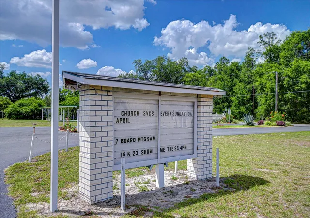 Homes for sale in Zephyrhills, FL | 39524 Dundee Rd, Zephyrhills, FL 33542 | MLS# TB8452837