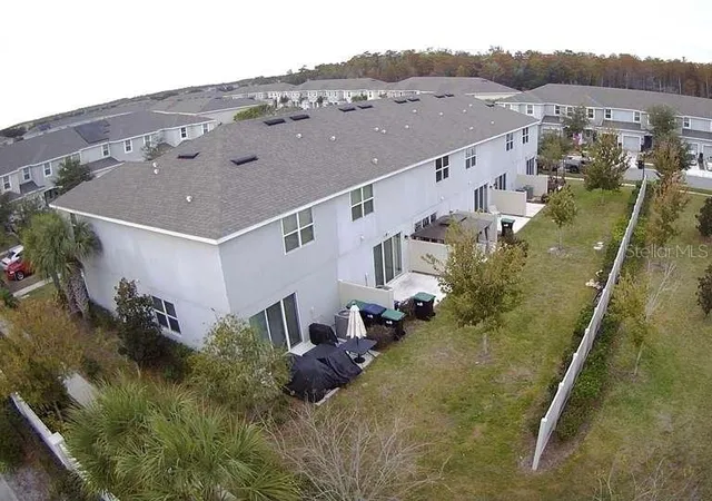 Photo 3 of Townhouse for sale at 10731 Silk Tree Ct, Orlando, FL 32824 | MLS# O6364402 | Listing updated on 2026-02-08