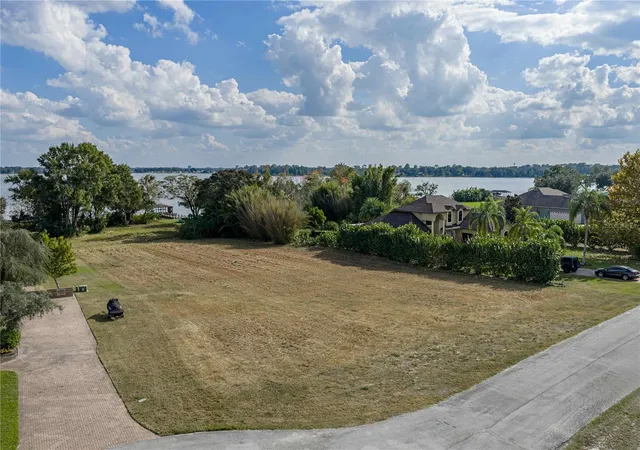 5th image of 2080 Kennwood Grove Ln, Auburndale, FL 33823 | MLS# O6364423