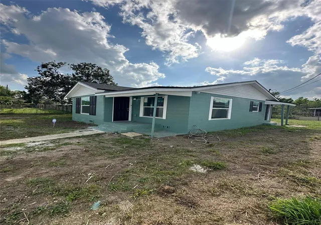 4th image of 2015 Laurel St, Bartow, FL 33830 | MLS# O6364455