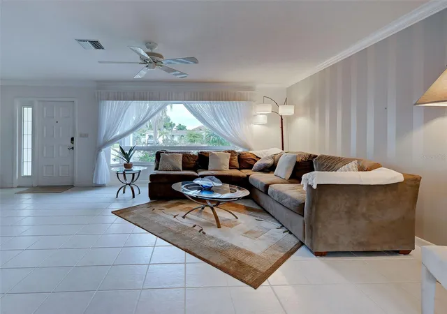 Photo 3 of Single family home for sale at 325 Fiesole St, Venice, FL 34285 | MLS# A4673885 | Listing updated on 2026-09-12