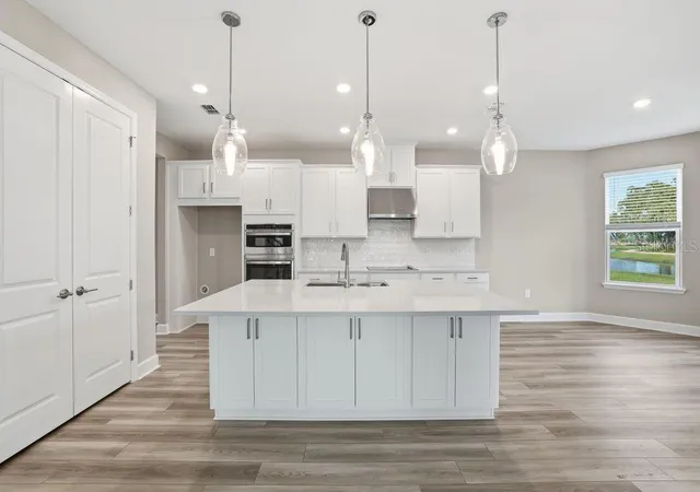 2nd image of 3328 Lumber Falls Dr, Plant City, FL 33565 | MLS# TB8452970