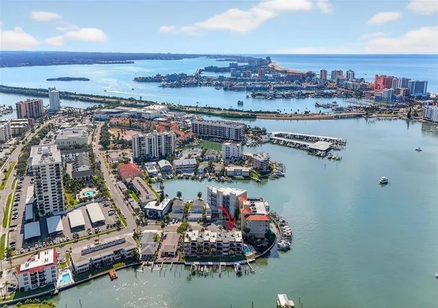Photo 4 of Townhouse for sale at 214 Skiff Point #214, Clearwater Beach, FL 33767 | MLS# TB8453027 | Listing updated on 2026-09-23