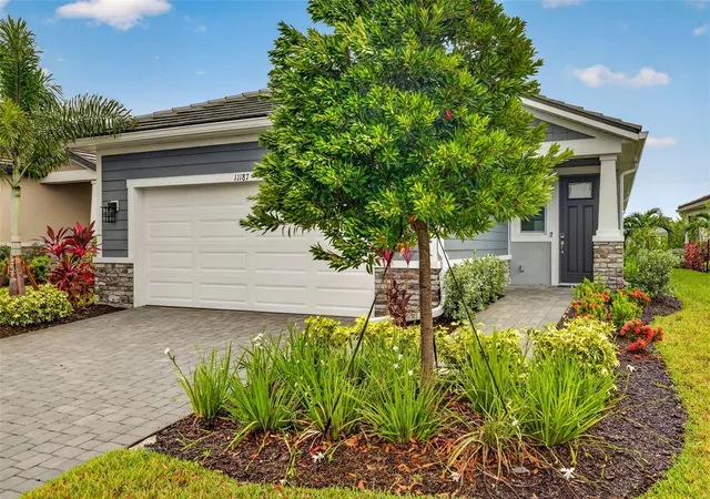 Photo 1 of Single family home for sale at 11187 Livewell Ct, Venice, FL 34293 | MLS# TB8453028 | Listing updated on 2026-09-28