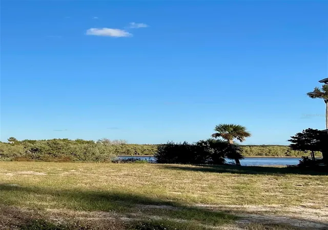 2nd image of 66 Coronado Rd, Flagler Beach, FL 32136 | MLS# O6364578