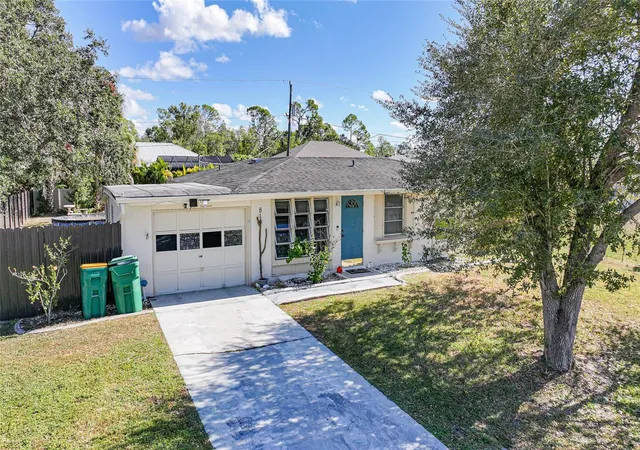 Photo 2 of Single family home for sale at 819 Haleybury St Nw, Port Charlotte, FL 33948 | MLS# C7518590 | Listing updated on 2026-08-13