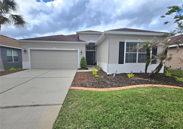 1st image of 11403 Camden Yard Ln, Lithia, FL 33547 | MLS# TB8453066