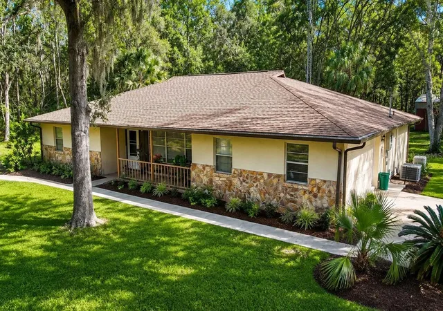 Single family home for sale at 37600 Rolling Acres Rd, LADY LAKE, FL 32159 | MLS# O6364705