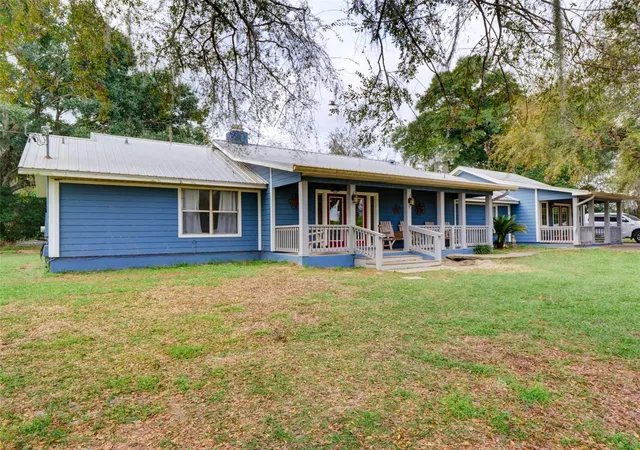 1st image of 1765 E Cr 462, Wildwood, FL 34785 | MLS# G5105156