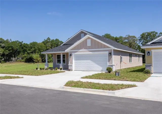 Homes for sale in Alachua, FL | 13711 Nw 150Th Cir, Alachua, FL 32615 | MLS# GC535804