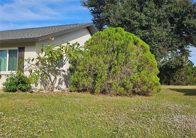Photo 3 of Sale Pending at 6224 Shasta St, Englewood, FL 34224 | MLS# TB8453370 | Listing updated on 2026-10-08