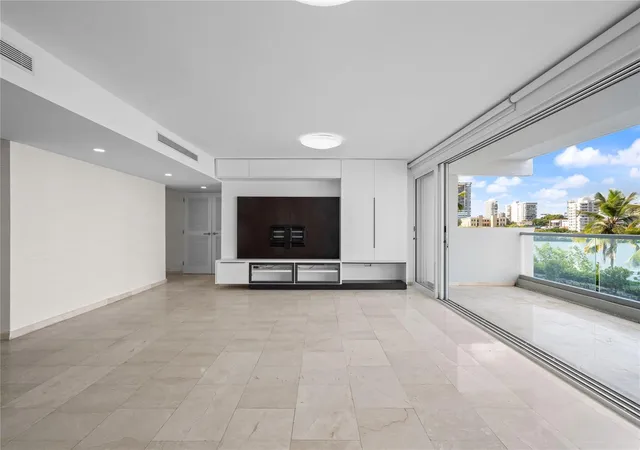 Homes for sale in San Juan, PR | #6 Mariano Ramírez Bages   Laguna Terrace #1, San Juan, PR 00907 | MLS# PR9117769