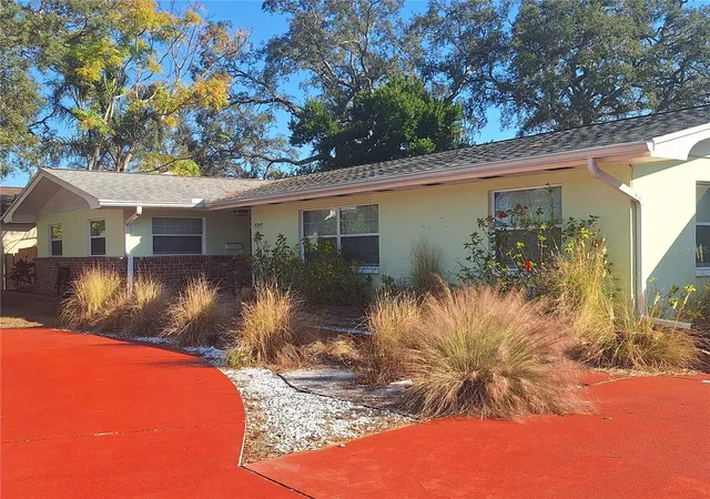 1st image of 505 N Highland Ave, Clearwater, FL 33755 | MLS# TB8453434
