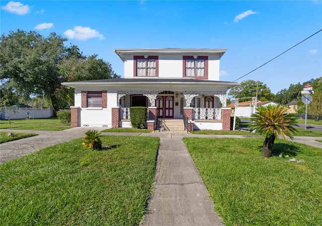 1st image of 900 S Locust Ave, Sanford, FL 32771 | MLS# O6365065