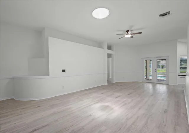 Photo 4 of Single family home for sale at 19519 Morden Blush Dr, Lutz, FL 33558 | MLS# TB8453744 | Listing updated on 2026-10-03