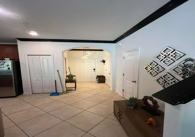 Photo 2 of Townhouse for sale at 6453 Sedgeford Dr, Lakeland, FL 33811 | MLS# O6365082 | Listing updated on 2026-08-06