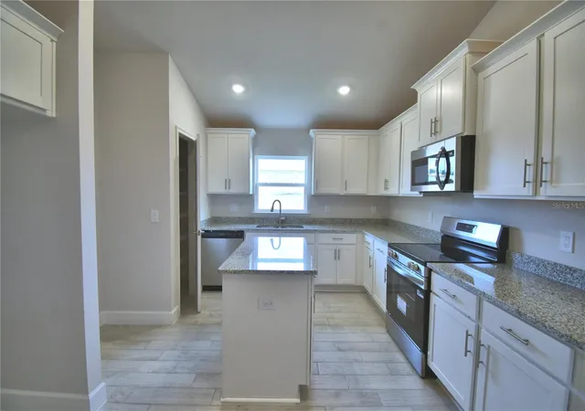 Photo 4 of Single family home for sale at 4422 Juneberry Dr, Auburndale, FL 33823 | MLS# L4957701 | Listing updated on 2026-08-25