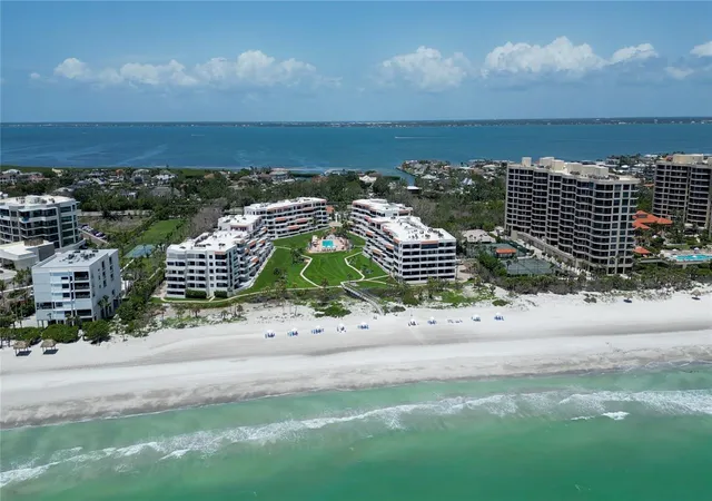 2nd image of 1425 Gulf Of Mexico Dr #408, Bradenton Beach, FL 34217 | MLS# A4674194