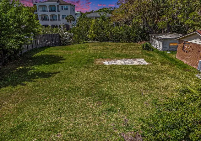 Photo 2 of Land for sale at 7406 Bay Dr, Tampa, FL 33635 | MLS# TB8453881 | Listing updated on 2026-08-05