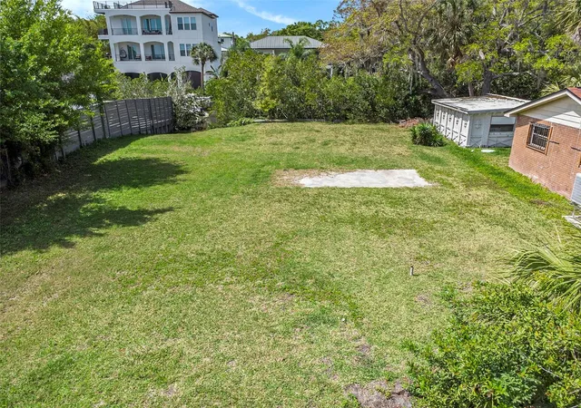 Photo 3 of Land for sale at 7406 Bay Dr, Tampa, FL 33635 | MLS# TB8453881 | Listing updated on 2026-08-05