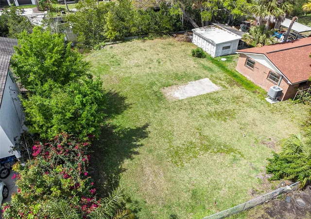 Photo 4 of Land for sale at 7406 Bay Dr, Tampa, FL 33635 | MLS# TB8453881 | Listing updated on 2026-08-05