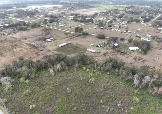 3rd image of 307 & 317 Skyblue Ln, Auburndale, FL 33823 | MLS# O6365247