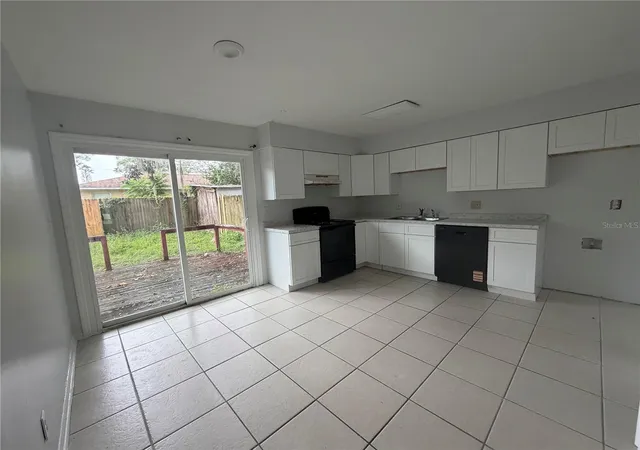 Photo 2 of House for sale at 737 E Church Ave, Longwood, FL 32750 | MLS# O6365251 | Listing updated on 2026-10-21